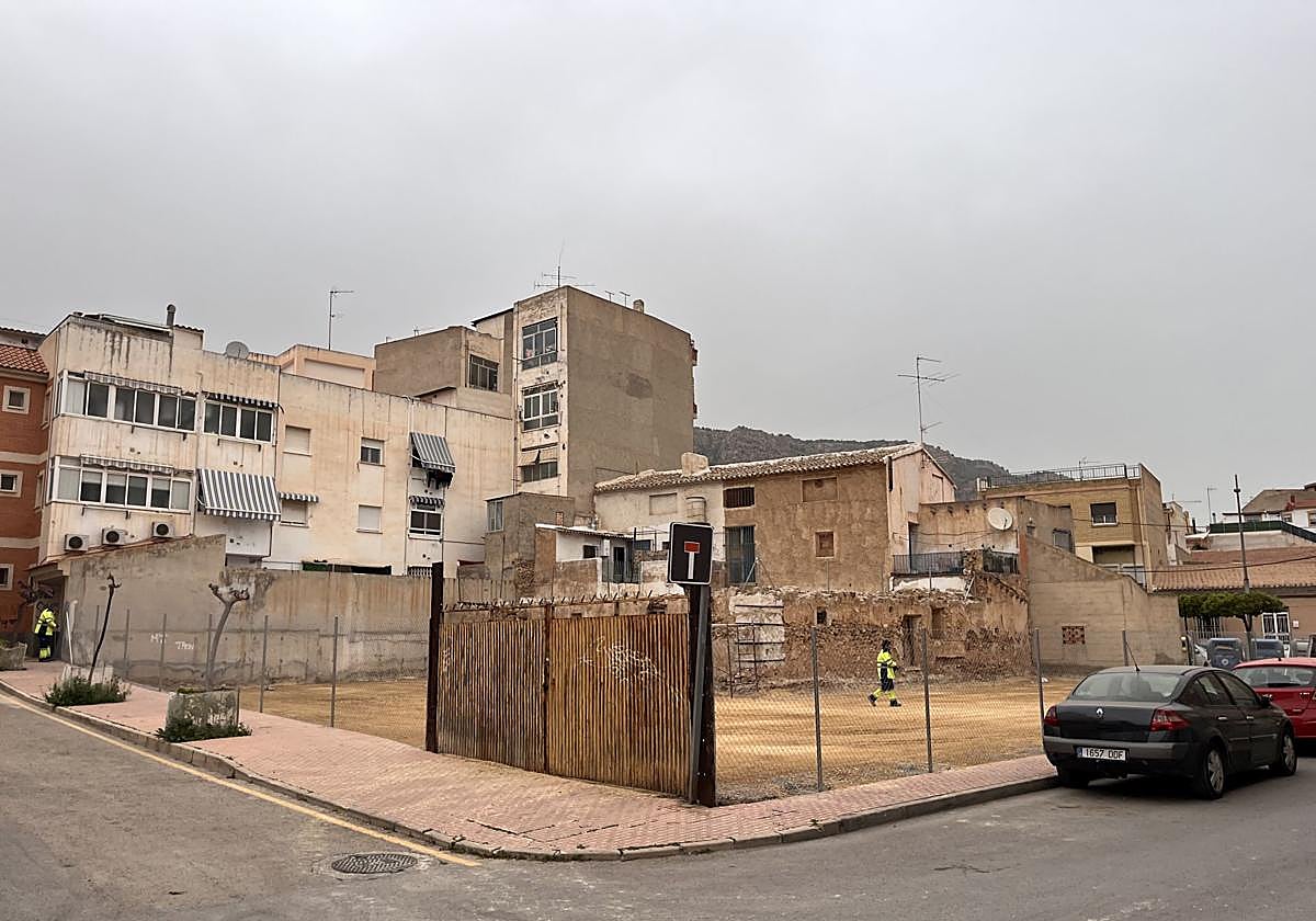 Quejas vecinales en Alhama ante la dificultad para aparcar por las ...