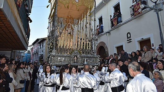 La Virgen Blanca y el Cristo del Silencio protagonizan las dos procesiones de Jueves Santo en Caravaca de la Cruz