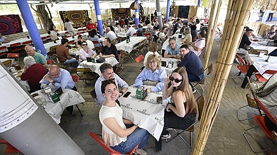 Las barracas toman el pulso a los amantes de la gastronomía popular