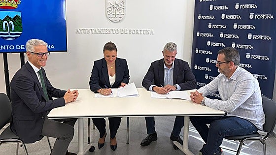 Lanzan un proyecto de recogida selectiva de textil y calzado en Fortuna