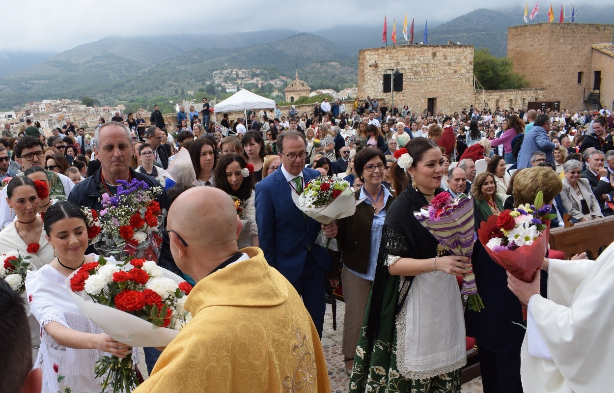 Caravaca de la Cruz: flores, caballos y fiesta total