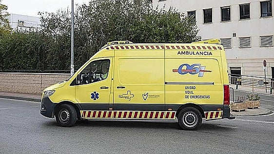 Herido grave en Abanilla un motorista tras caer a la cuneta y salir disparado 10 metros