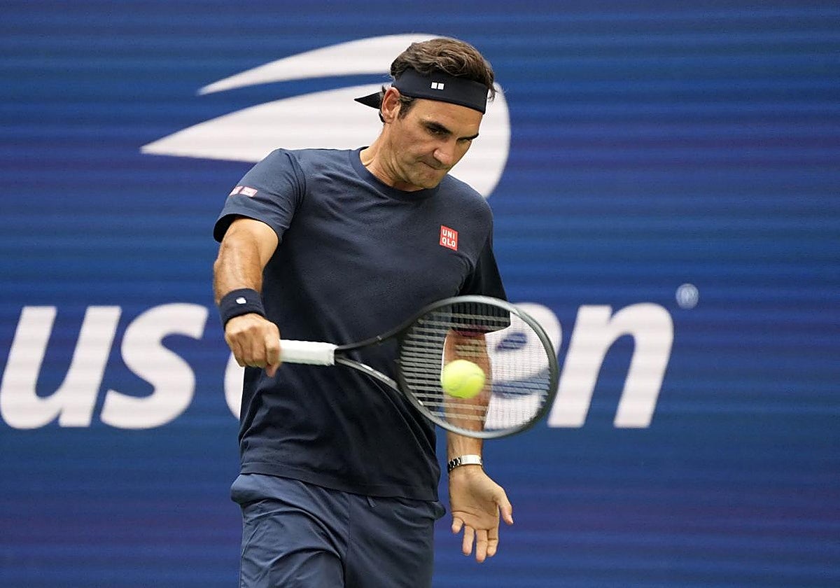 Roger Federar, este lunes, durante un entrenamiento previo a un partido de exhibición en el US Open.