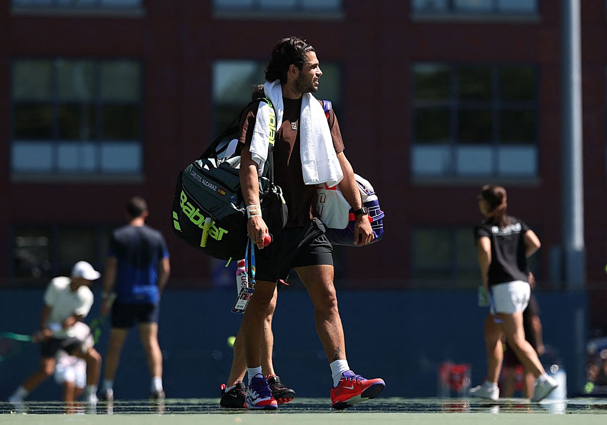 Carlos Alcaraz, antes de un entrenamiento en Nueva York.