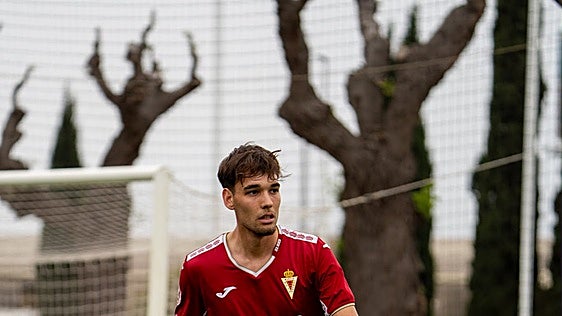 Pablo Sáez, la ruta más larga hacia la élite pasa por la cuna del fútbol