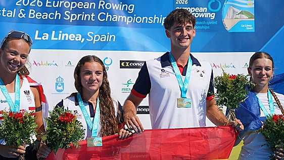 La cartagenera Blanca López, campeona de Europa sub-19 en beach sprint mixto