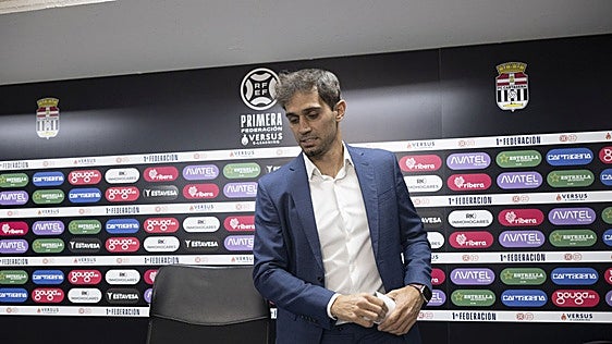 Vuelta al Cerro del Espino, un lugar de pesadilla para el Cartagena y Alejandro Arribas