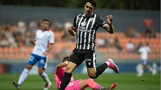 Dacosta brilló y salvó un punto para un Cartagena poco reconocible en este inicio liguero
