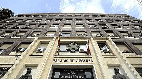 Asume que sometió a tocamientos a un niño de 8 años en Beniel tras llevarlo en bici a un parque
