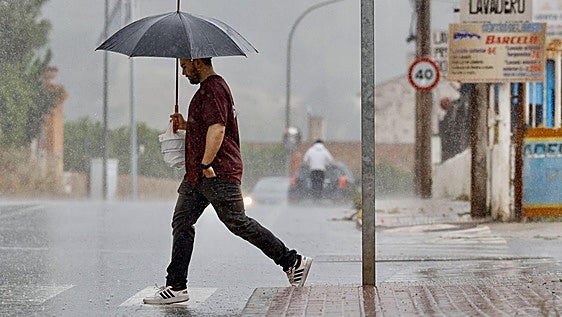 La Región de Murcia afronta la tarde de este sábado con avisos por tormentas con granizo