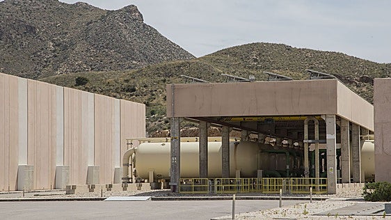 Ayuntamiento de Mazarrón y regantes pierden la batalla contra la planta solar de la desaladora de Valdelentisco