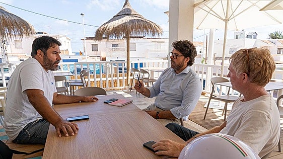 Deportes y más servicios para acabar con la estacionalización en el litoral de Cartagena