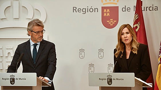 El Gobierno regional acusa a Vox de bloquear los Presupuestos al no responder a la oferta de Miras