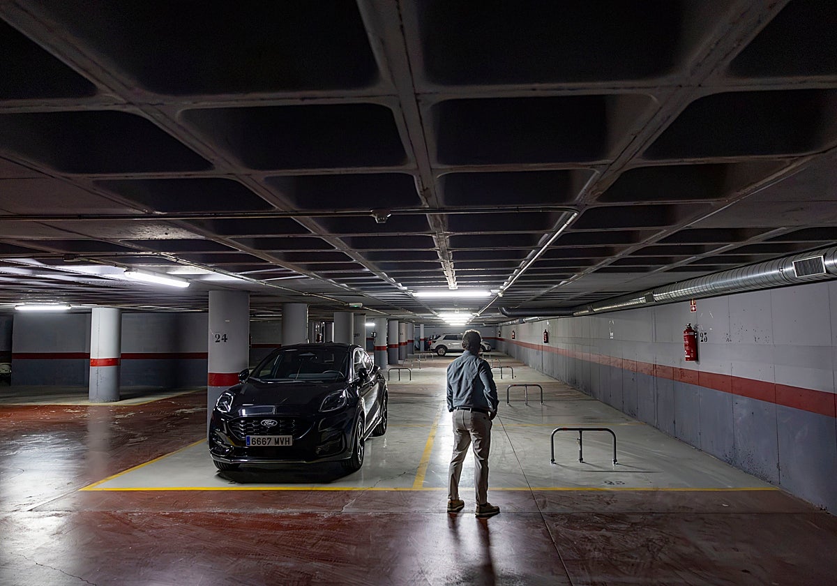 Aparcamiento de 25 plazas que se oferta para su venta completa en Ronda Sur.