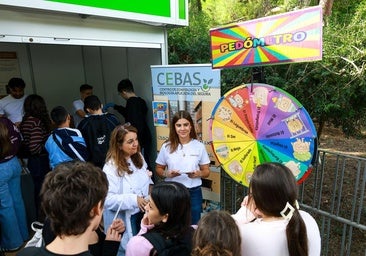 Alumnos de la Región asisten a un taller en la Semana de la Ciencia.