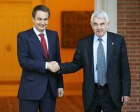 Zapatero cree que negociar la reforma de los estatutos de autonomía no comporta riesgos