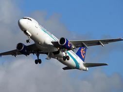 Imagen de archivo de un A320 de la compañía Ving Air similar al que ha tenido que aterrizar en Gran Canaria.