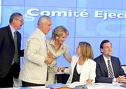 Rajoy pide adelanto electoral «porque lo que viene por delante no es fácil»