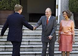 La última aparición del Rey fue el pasado miércoles, durante la visita de los Reyes de Holanda. / Foto: Efe | Vídeo: Atlas