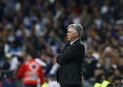 Ancelotti, durante el partido. / REUTERS