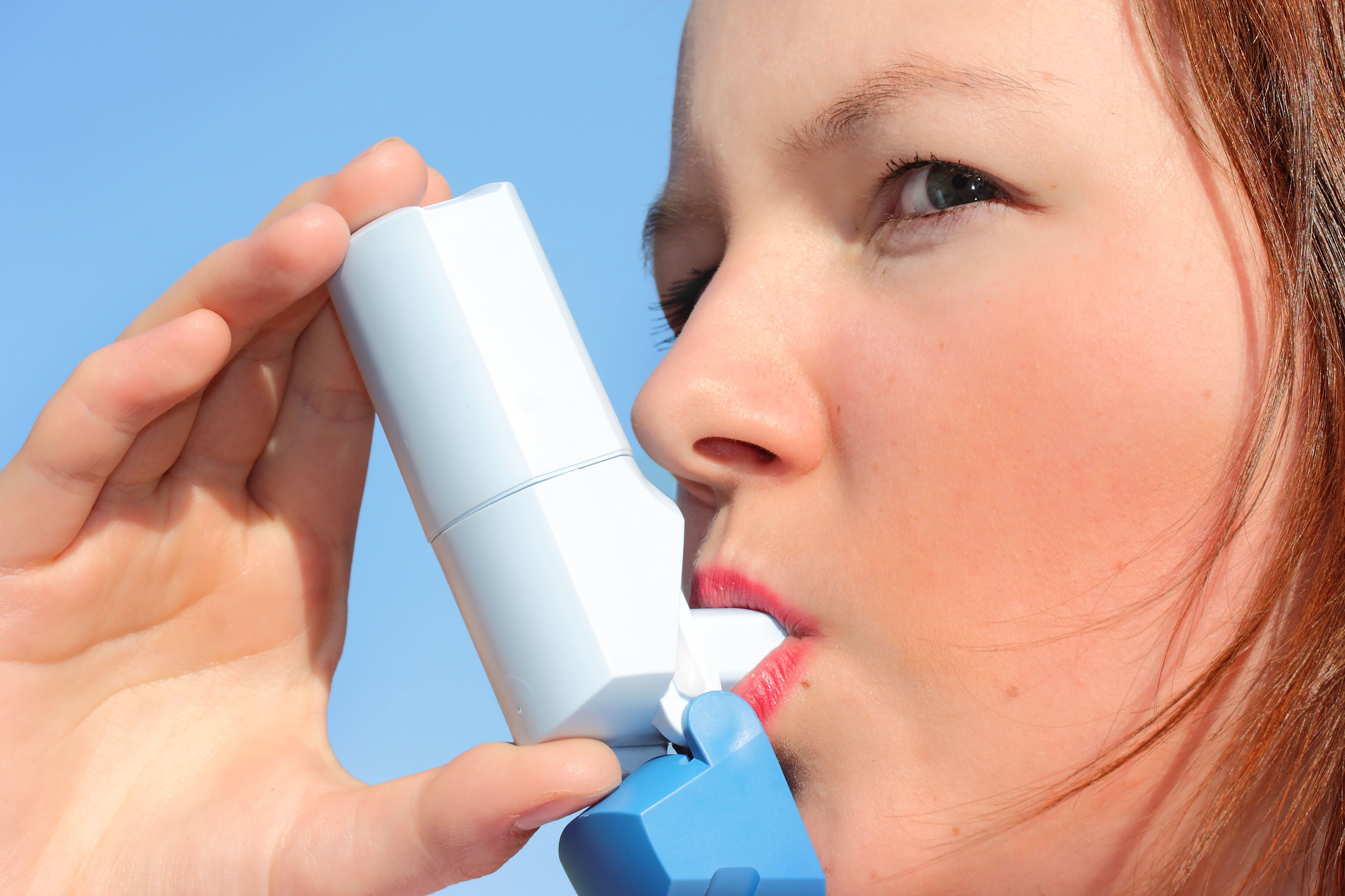 Del 30% al 50% de los pacientes asmáticos están insuficientemente controlados