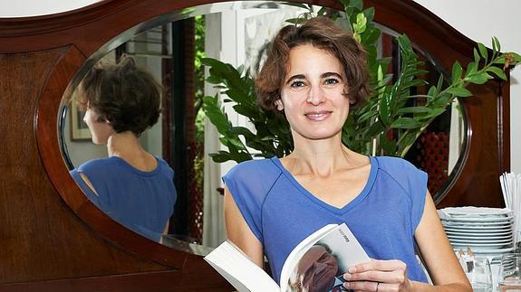 La historiadora francesa Laurence Debray. 