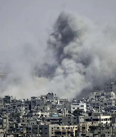 Bombardeo israelí sobre Gaza.