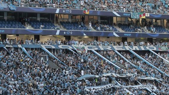 La afición del Gremio de Porto Alegre, durante un partido de su equipo. 