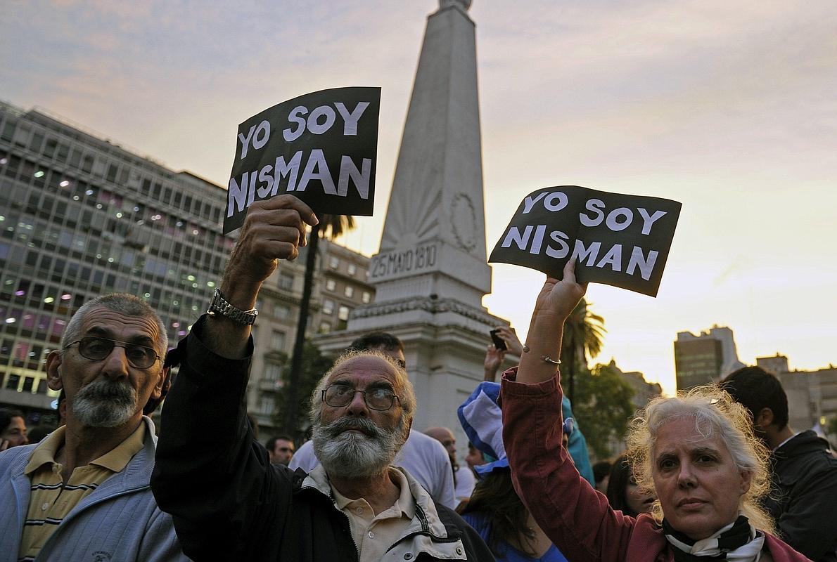 Protesta por la muerte del fiscal. 