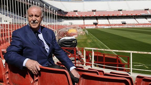 Del Bosque, en el Sánchez-Pizjuán. 