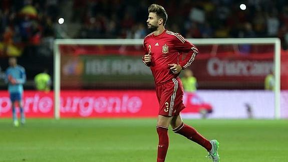 Piqué, en el partido con España. 