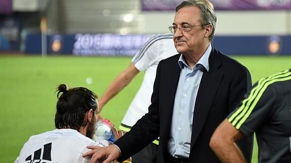 Florentino Pérez acompañó a su equipo en China. 