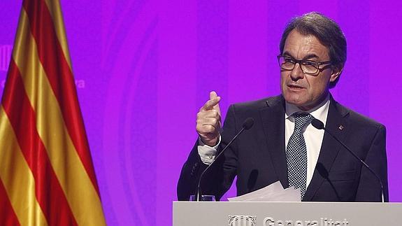 Artur Mas durante la comparencencia en el Palau. 