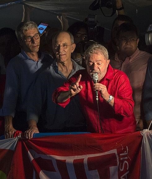 Luiz Inácio Lula da Silva. 