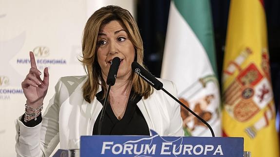 La presidenta de la Junta de Andalucía, Susana Díaz, durante su participación hoy en un desayuno informativo en Madrid. 