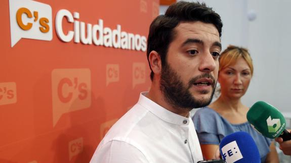 El portavoz adjunto de Ciudadanos en la Asamblea de Madrid, César Zafra.