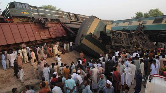 Estado de los trenes tras la colisión.