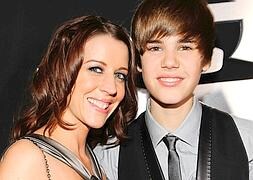 Justin Bieber excluye a su madre de su carrera