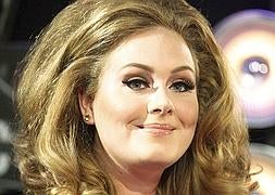 Adele podría dar a luz en los próximos días