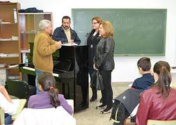 La alcaldesa visita la Escuela de Música.:: Ayto.:: San Pedro del Pinatar