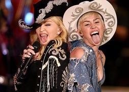 Miley Cyrus y Madonna, dos mujeres juntas y sin tapujos sobre el escenario