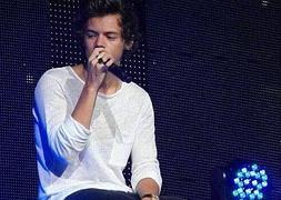 Harry Styles integrante de One Direction.::Twitter/@Mx_HarryStyles