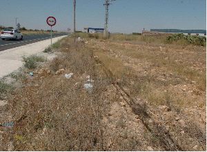 SIN COMENZAR. Terrenos de Molinos Marfagones donde se construirán las 1.800 casas. / A. GIL / AGM