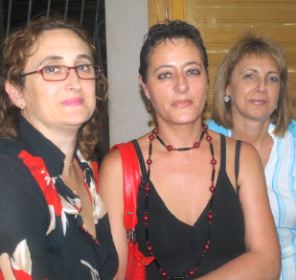 TRÍO. Francisca, María Ángeles e Isabel. / MERCEDES BARRANCO