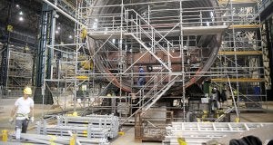 El Gobierno mantiene la inversión en los submarinos S-80 y deja en el aire la del S-72