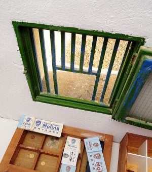 Ni para el árbitro. Los ingresos en taquilla son cada vez menores y los equipos no pueden ni pagar los 1.400 euros del trío arbitral. ::                             VICENTE VICENS / AGM