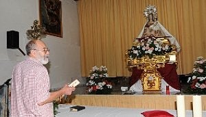 El impacto del seísmo no altera la procesión con la Patrona