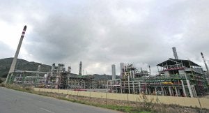 Las nuevas instalaciones de Repsol, en el Valle de Escombreras, tras la ampliación acabada a finales del año pasado . ::                             ANTONIO GIL / AGM