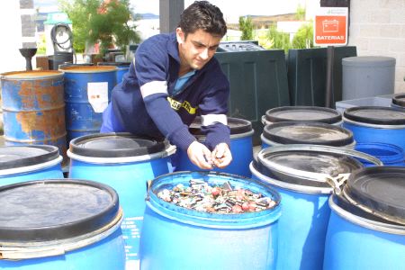 Los consumidores pagarán un depósito para el reciclaje de pilas y baterías