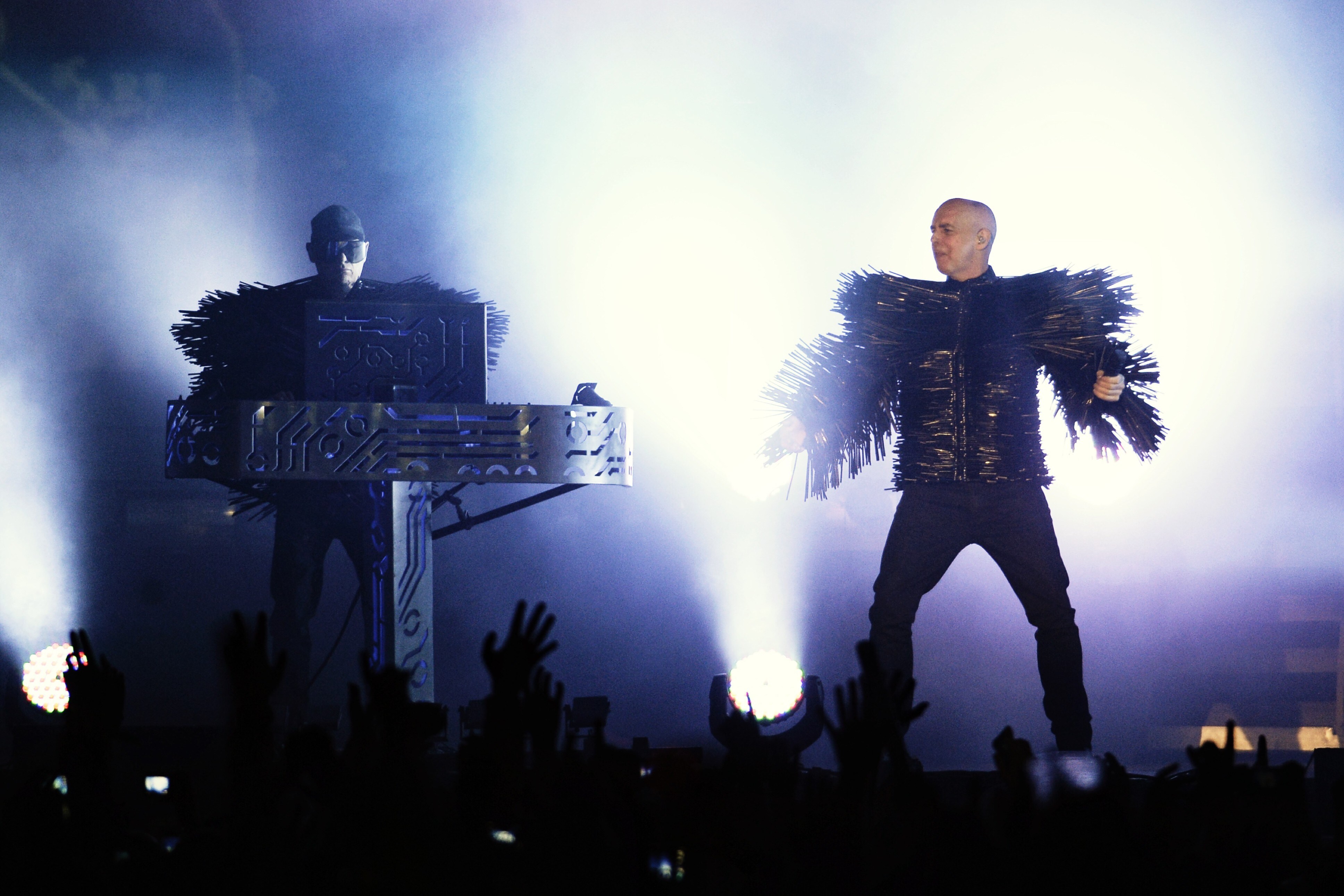 Espectacularidad en el concierto de Pet Shop Boys